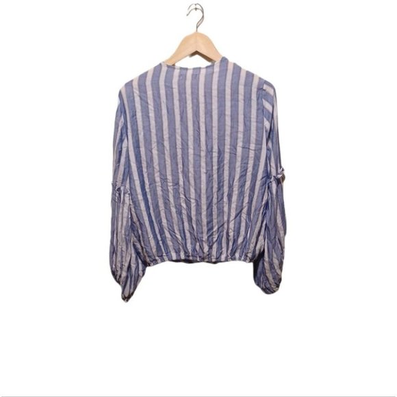 Max Studio  Women's Striped Wrap Blouse Size L - Picture 5 of 8